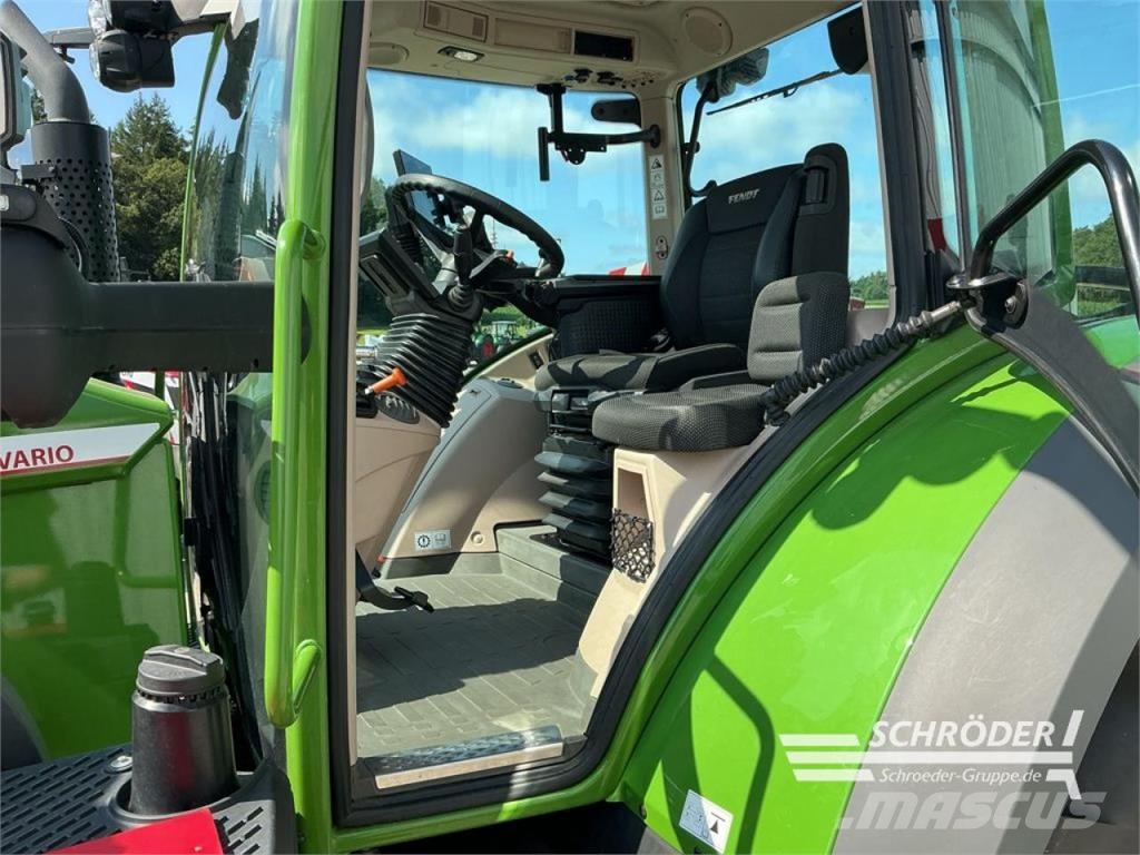 Fendt 724 VARIO GEN6 POWER PLUS Traktorji