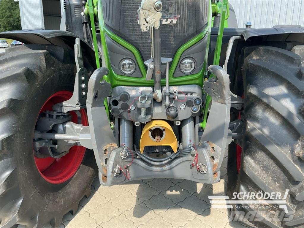 Fendt 724 VARIO GEN6 POWER PLUS Traktorji