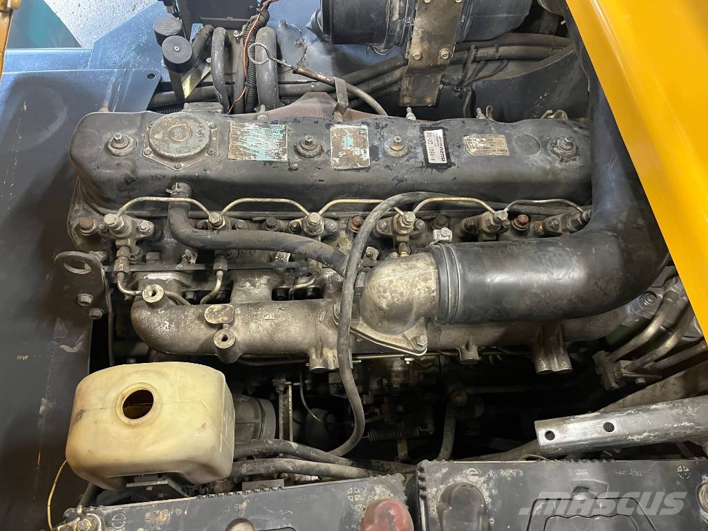 TCM FD40-T8 V-4023 OB Chariots diesel