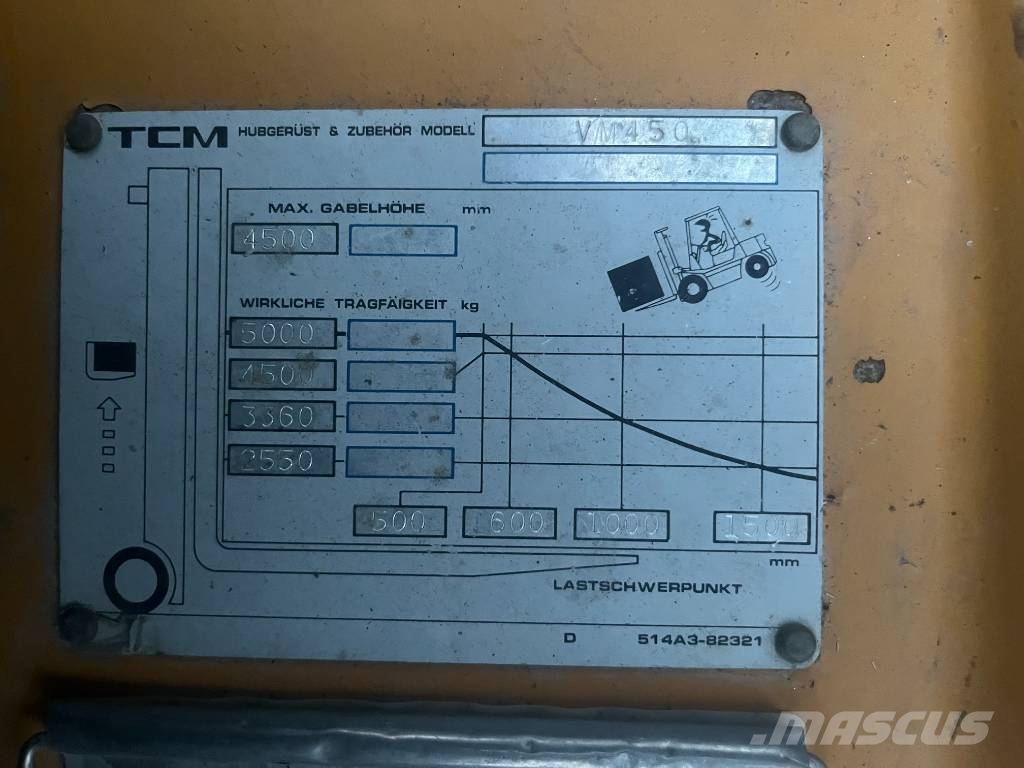 TCM FD40-T8 V-4023 OB Chariots diesel