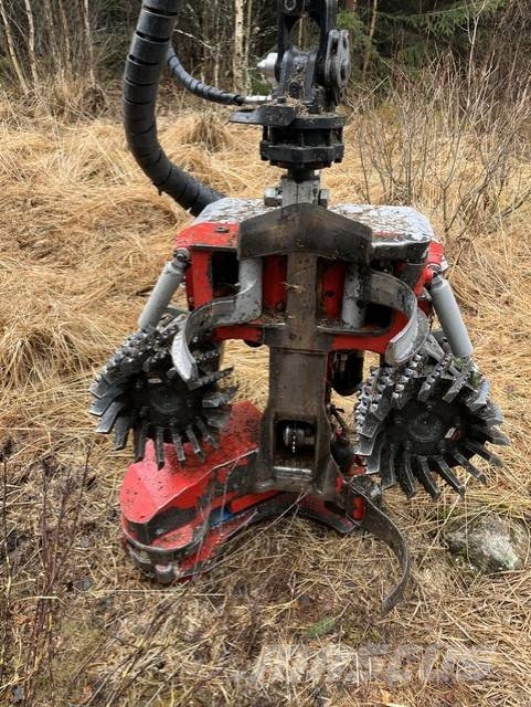 Terri 34 Harvesters
