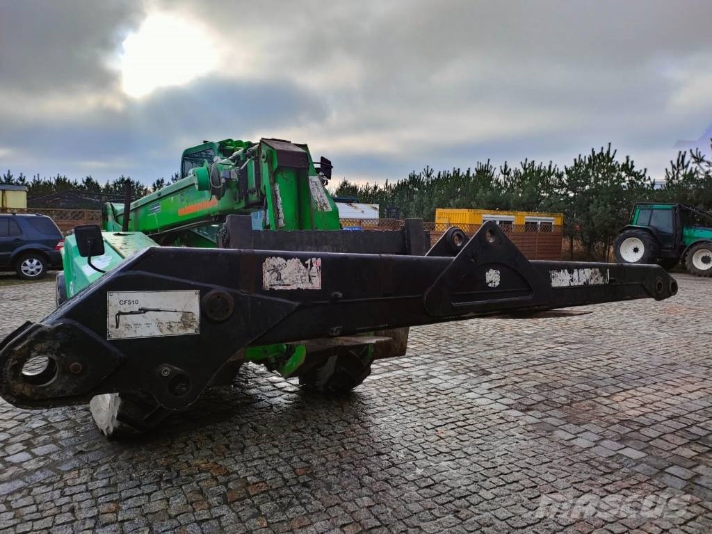 John Deere CF5 Puomit