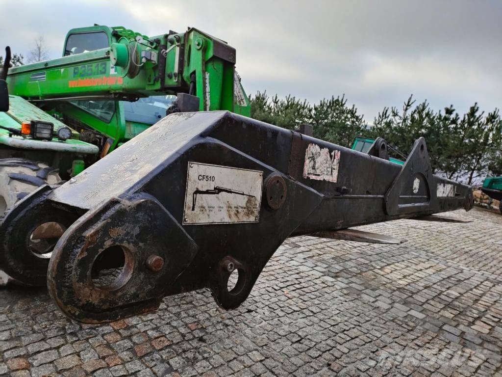 John Deere CF5 Puomit