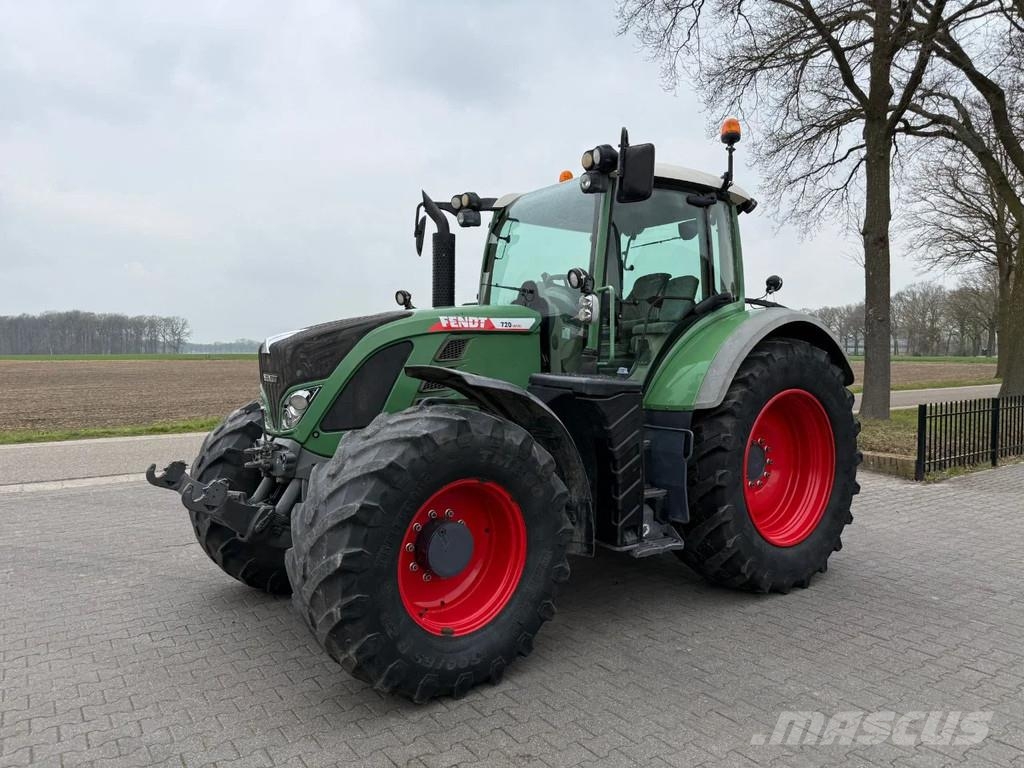 Fendt 720 profi Traktoren