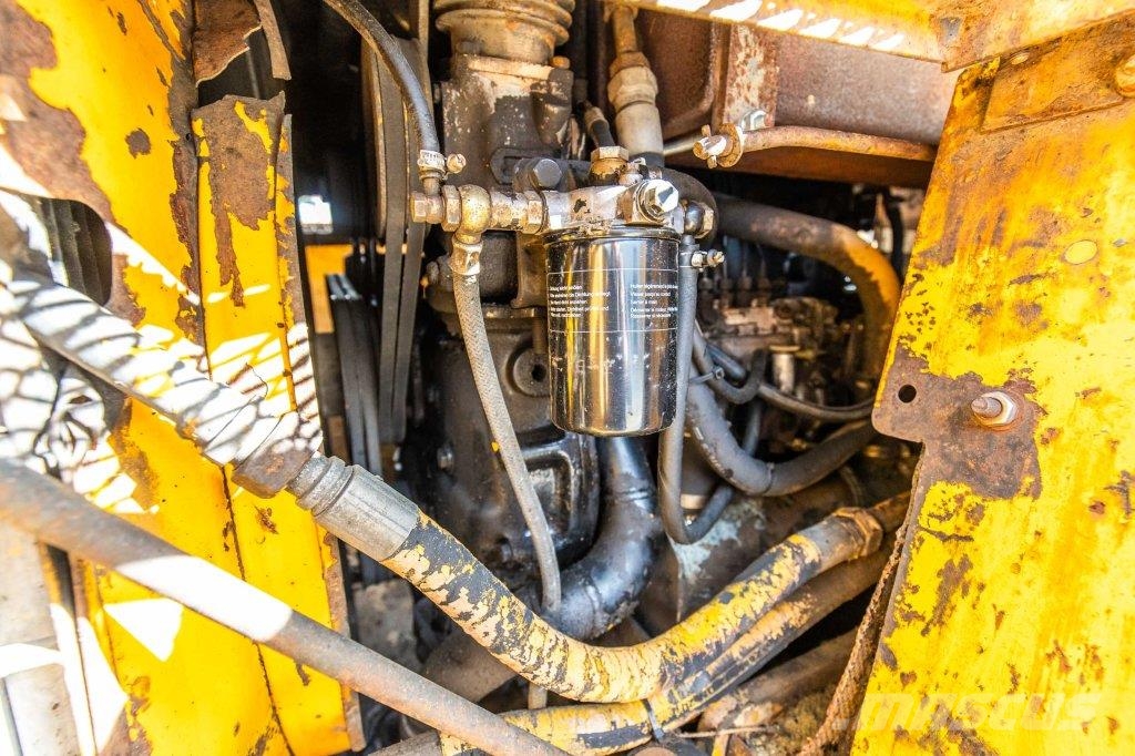 Hanomag 44C Iekrāvēji uz riteņiem