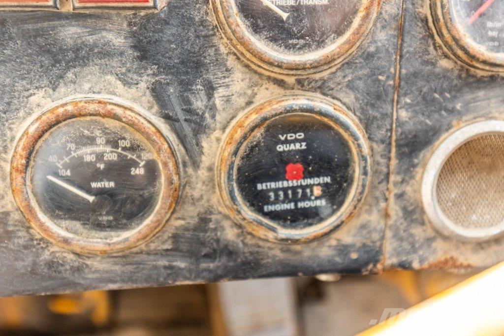 Hanomag 44C Pyöräkuormaajat