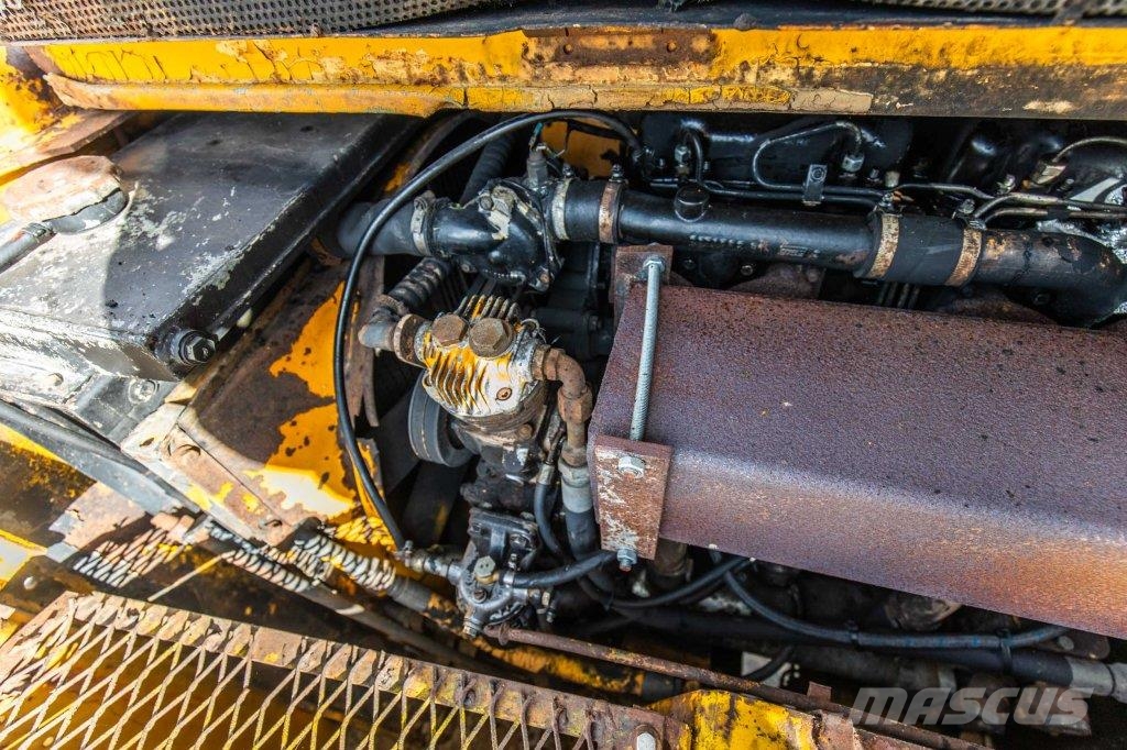 Hanomag 44C Iekrāvēji uz riteņiem