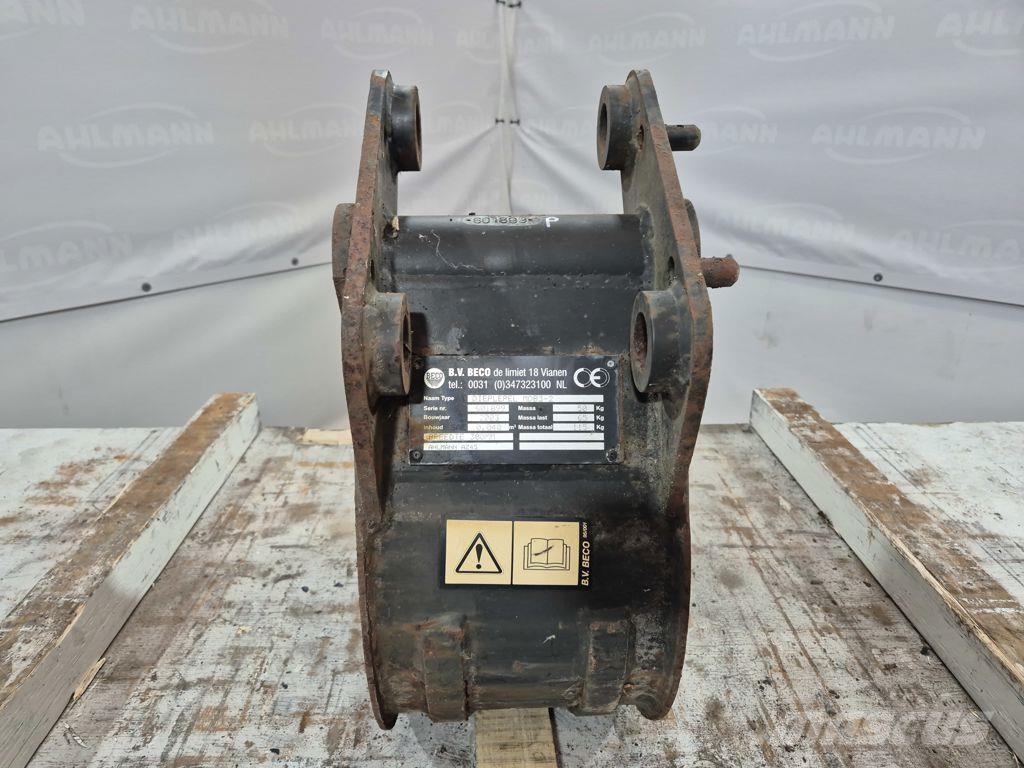 Ahlmann AZ 45 Dieplepelbak graafarm Ковші