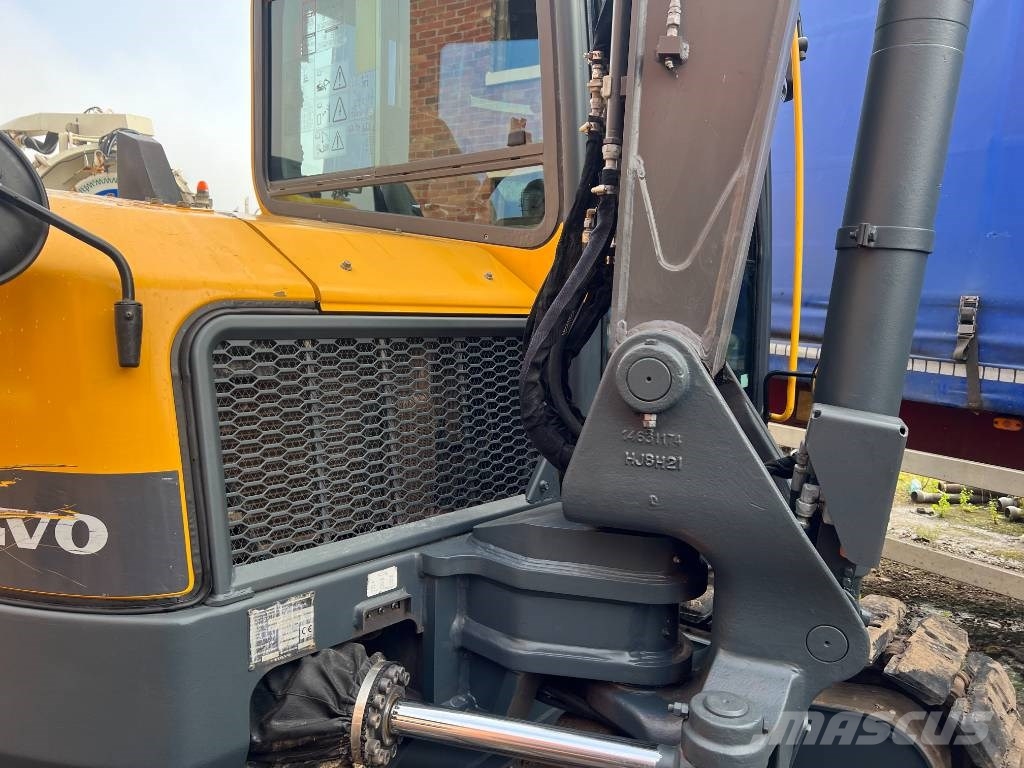 Volvo ECR 88 Midikoparki  7t - 12t
