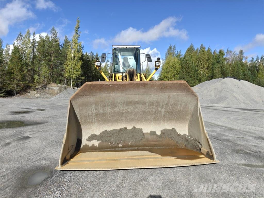 Komatsu WA 470-3H Iekrāvēji uz riteņiem