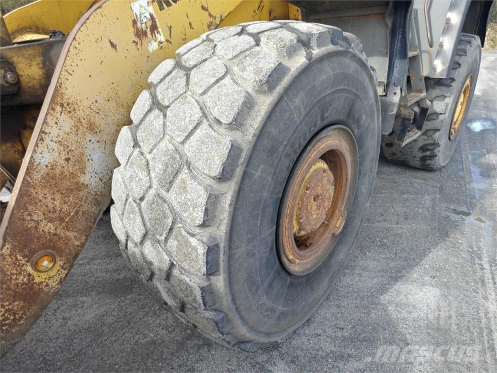 Komatsu WA 470-3H Iekrāvēji uz riteņiem