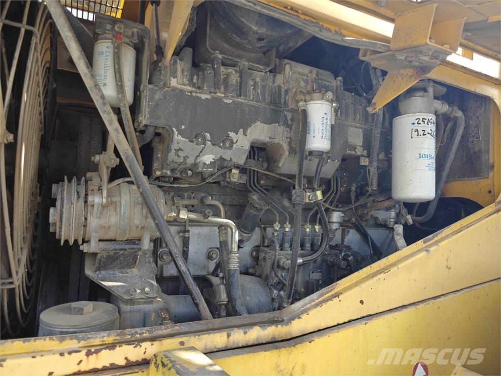 Komatsu WA 470-3H Iekrāvēji uz riteņiem