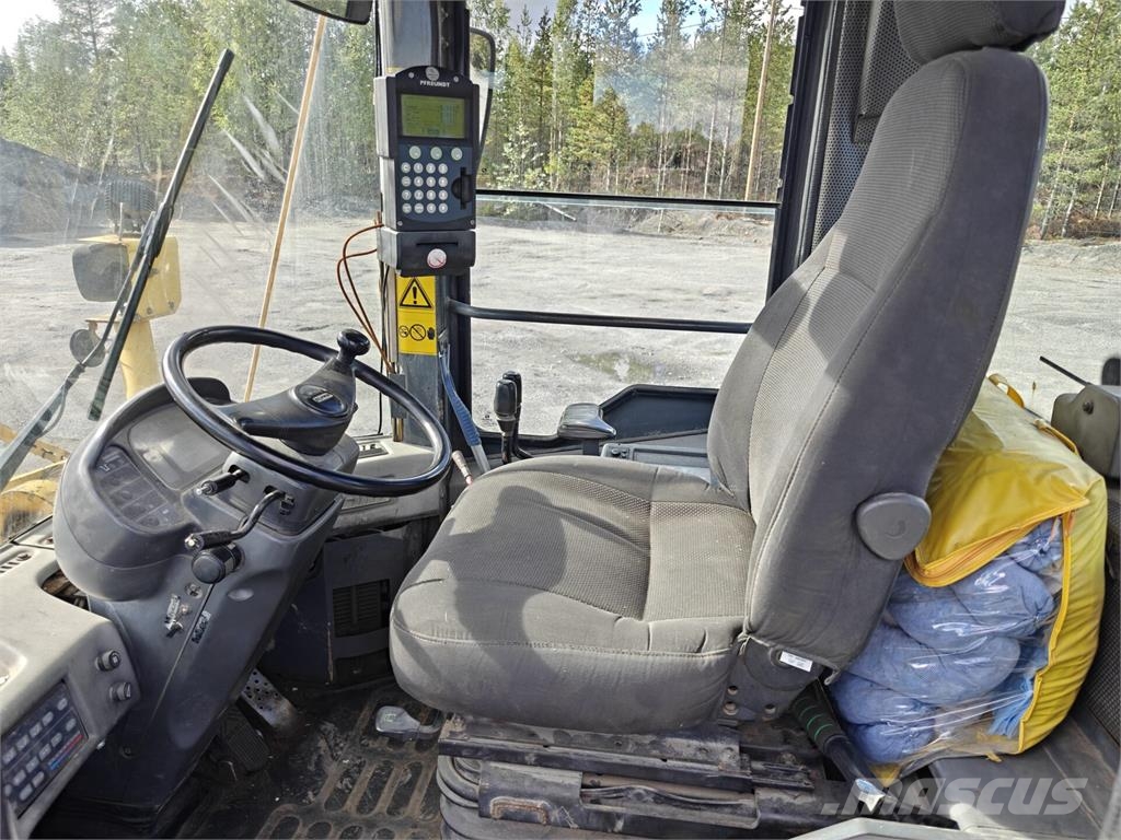 Komatsu WA 470-3H Iekrāvēji uz riteņiem