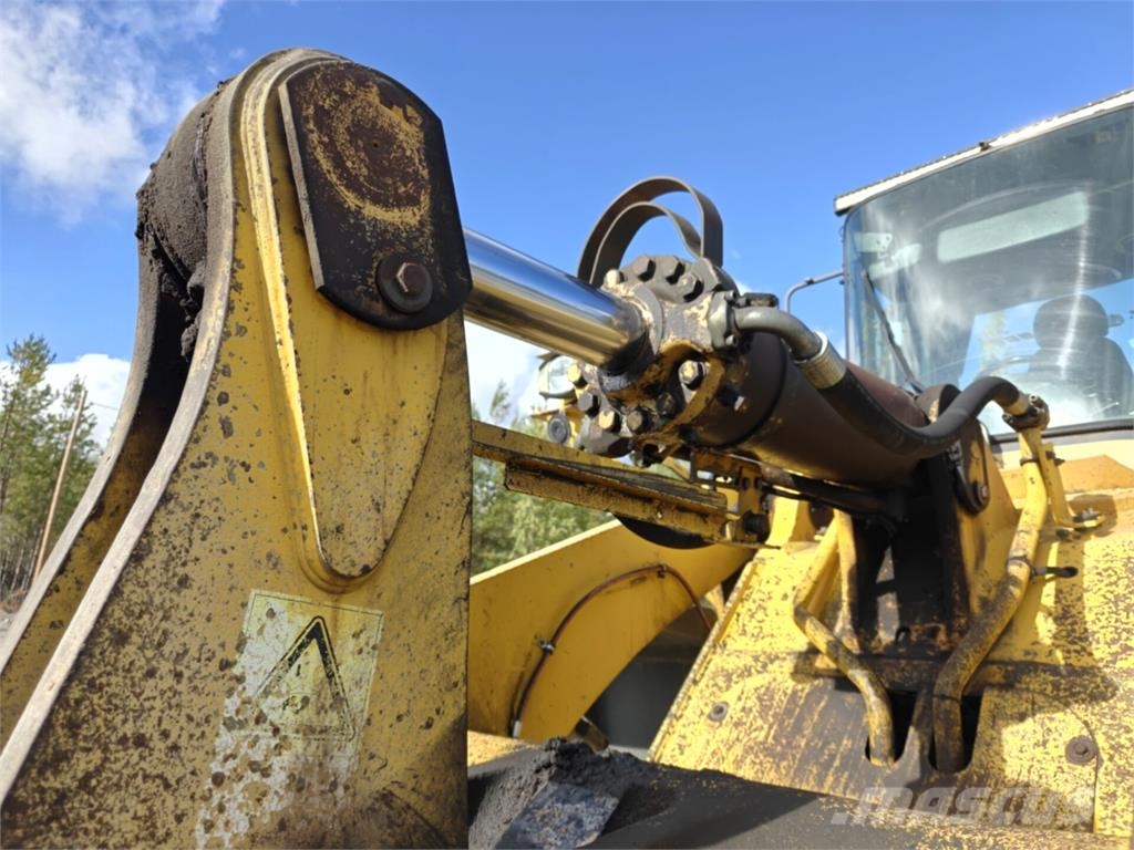 Komatsu WA 470-3H Iekrāvēji uz riteņiem