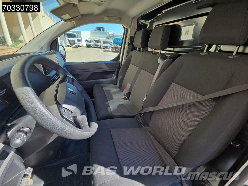 Peugeot Expert 120pk L2H1 - Aire Acondicionado - Control d شاحنة مقفلة