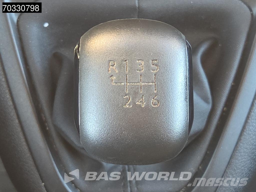 Peugeot Expert 120pk L2H1 - Aire Acondicionado - Control d شاحنة مقفلة