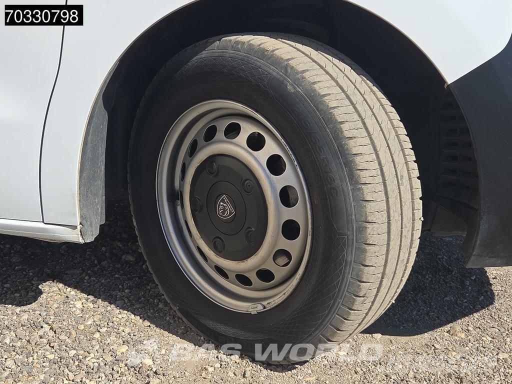 Peugeot Expert 120pk L2H1 - Aire Acondicionado - Control d شاحنة مقفلة