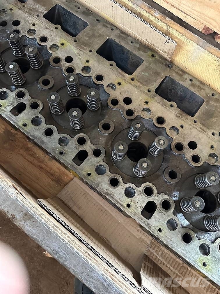 CAT 7N9532 7N-9532 cylinder head Motory