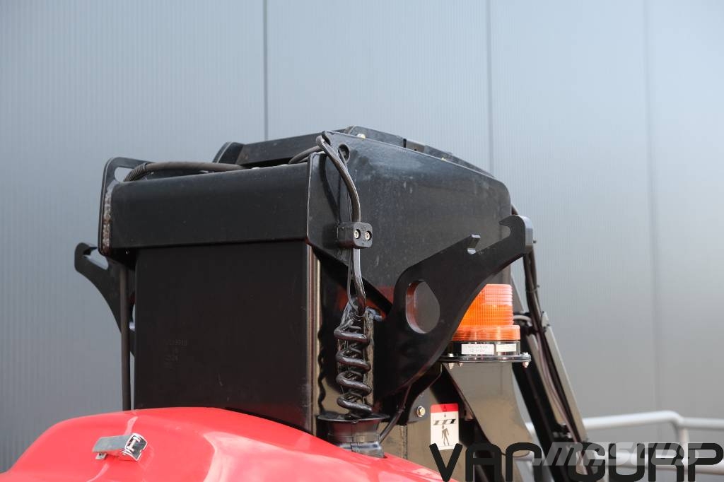 Manitou 100 VJR | 2019 | 95h Iseliikuvad poomtõstukid
