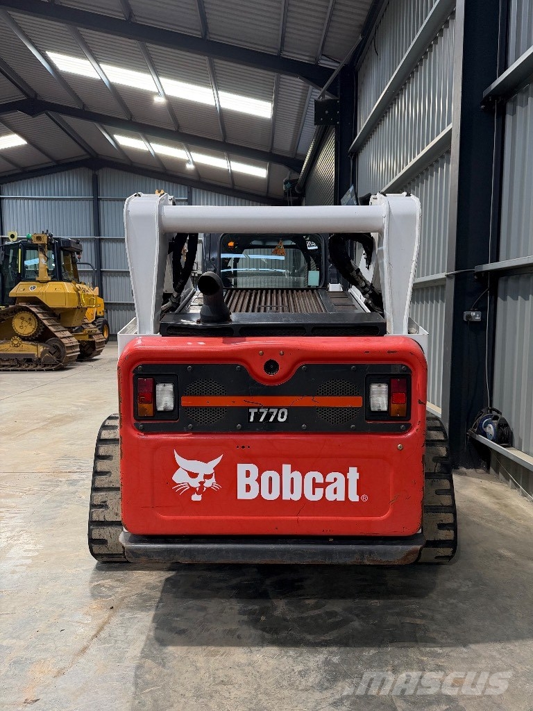 Bobcat T 770 Lietoti riteņu kompaktiekrāvēji