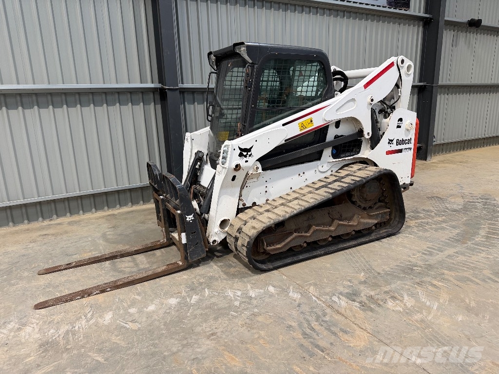 Bobcat T 770 Lietoti riteņu kompaktiekrāvēji