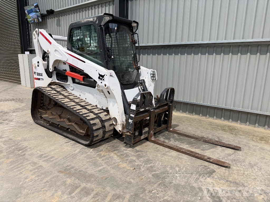 Bobcat T 770 Lietoti riteņu kompaktiekrāvēji