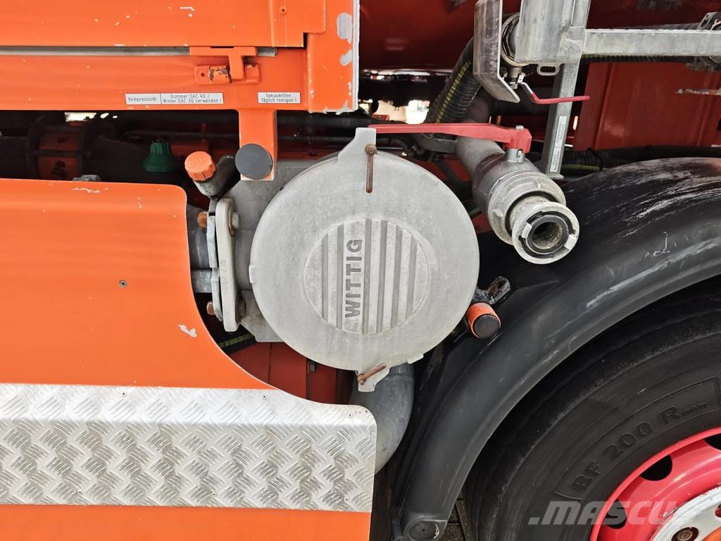 MAN 41.414 F2000 8x4 Holzmann HKS 32/18000 VH Tank コンバイン/バキュームトラック