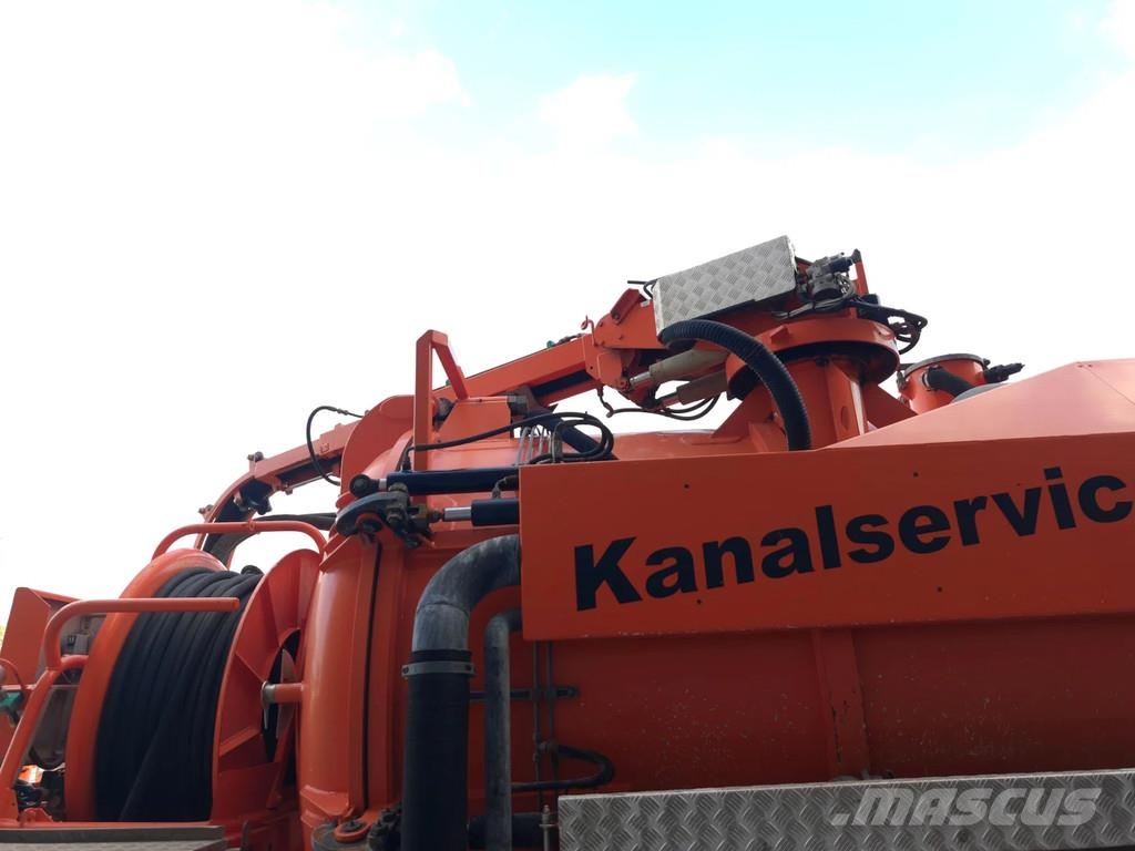 MAN 41.414 F2000 8x4 Holzmann HKS 32/18000 VH Tank コンバイン/バキュームトラック