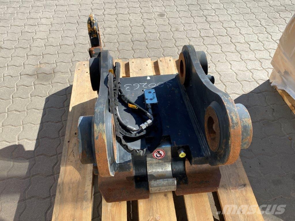 CAT 320GC Schnellwechsler Lehnhoff HS21DL Hydraulisch Crawler excavators