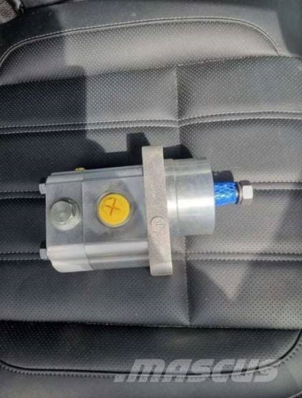 Ponsse Ponsse feller motor 0078531 TMT 400 hydraulic pump Хидравлични