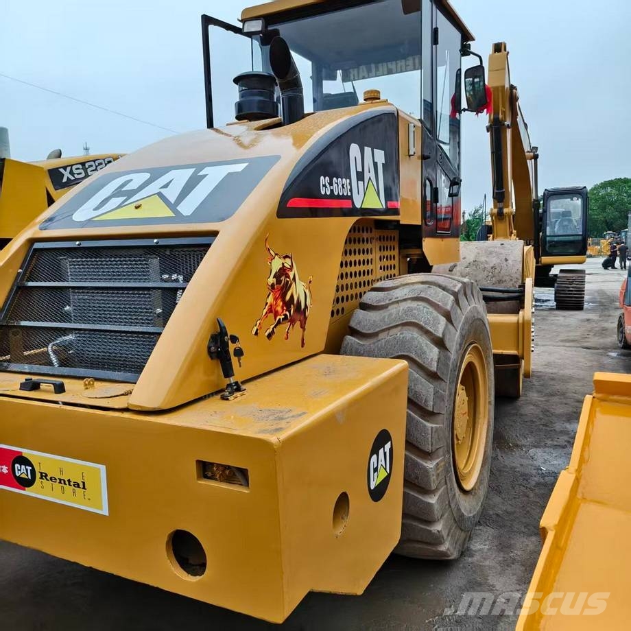 CAT CS683E Οδοστρωτήρες μονού κυλίνδρου