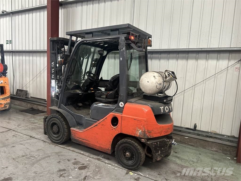 Toyota 02-8FGF25 LPG vozíky