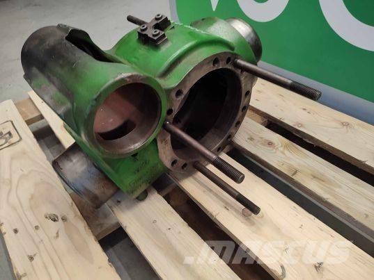 John Deere 3220 (10122003) case attack Transmisiones