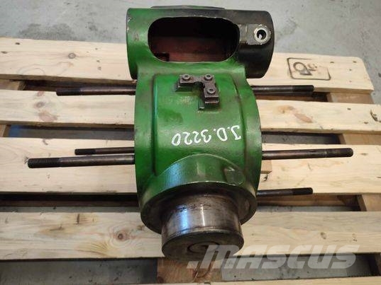 John Deere 3220 (10122003) case attack Transmisiones