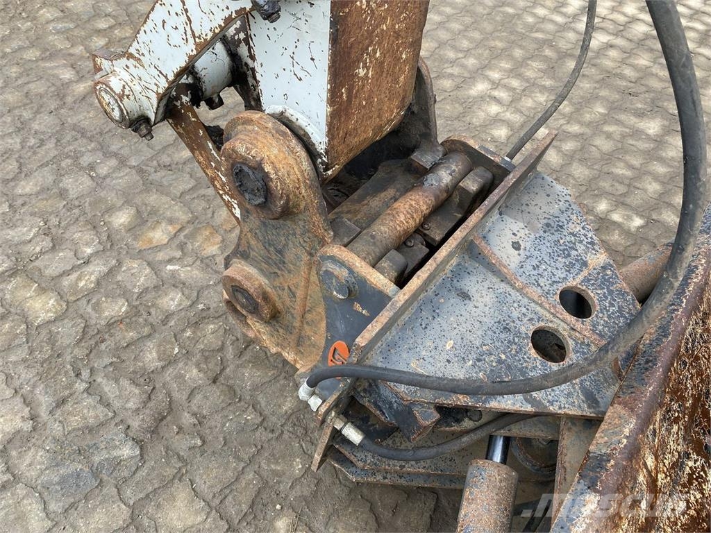 Takeuchi TB1140 Верижен екскаватор
