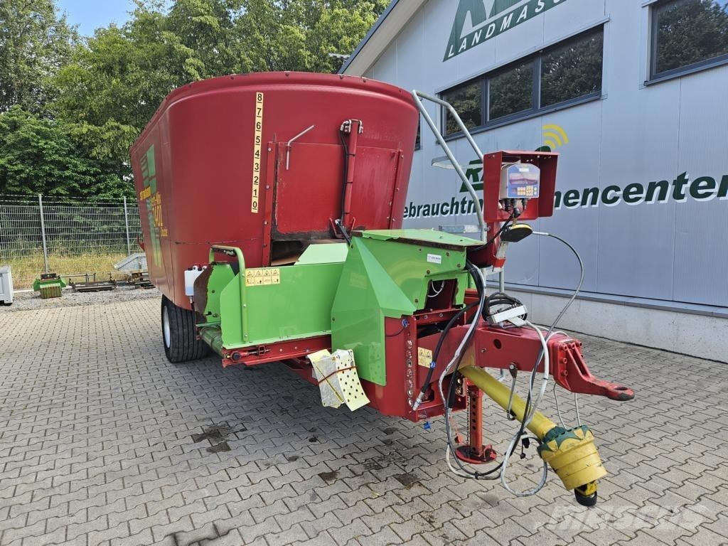 Strautmann Verti-Mix 2401 Double ملقمات خلاط
