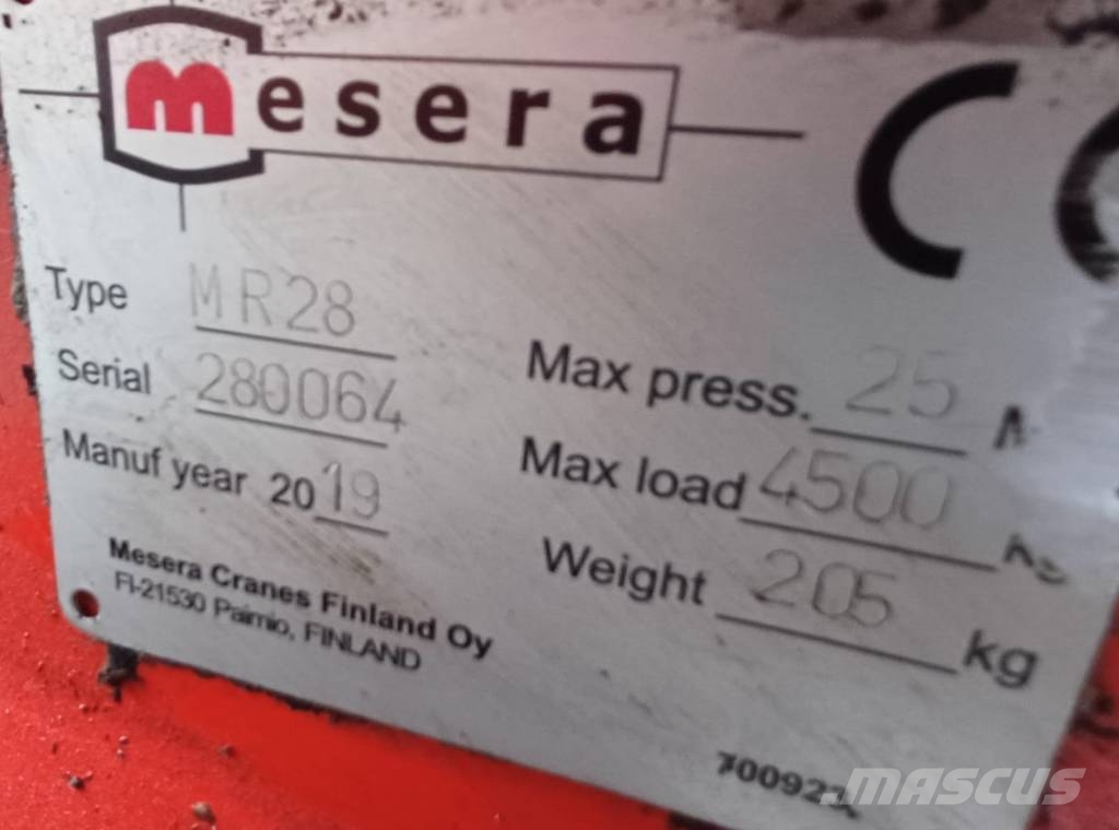 Mesera Loglift F83FT100R クレーントラック、ユニック車