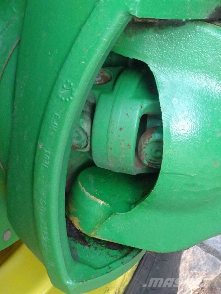 John Deere 8410 Traktori