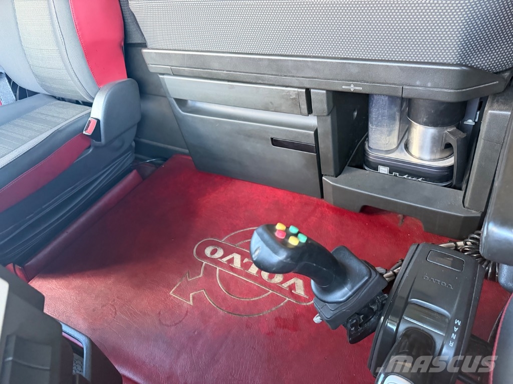 Volvo FH13 540 8x4*4 Koukkulava kuorma-autot