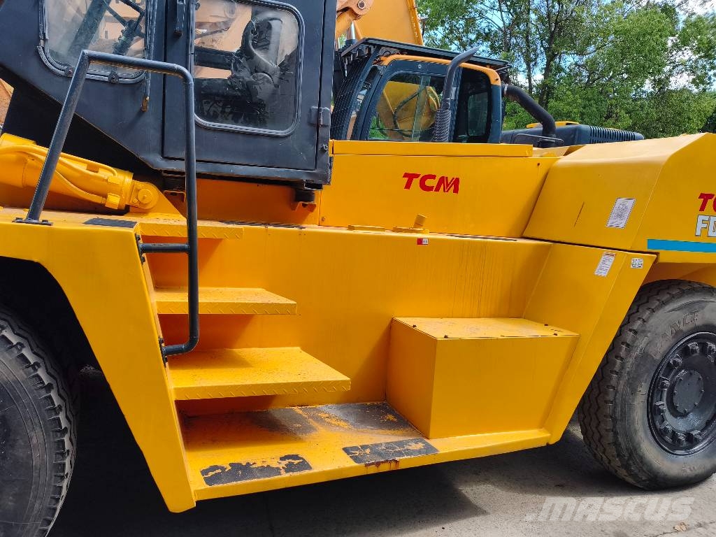 TCM FD 200 Teleskopski viličarji