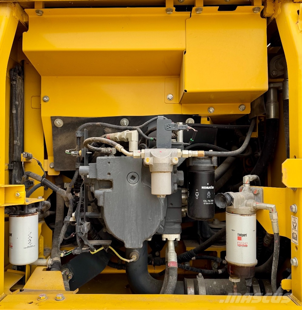Komatsu PC 210 LC-11 Εκσκαφείς με ερπύστριες