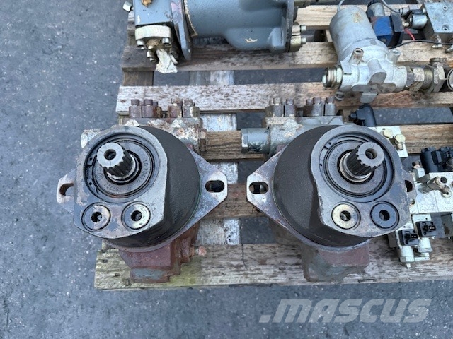 Liebherr R 944 C USED HYDRAULIC PARTS COMPLET Hydraulik