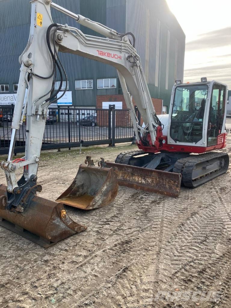 Takeuchi TB290 Midigraafmachines 7t - 12t
