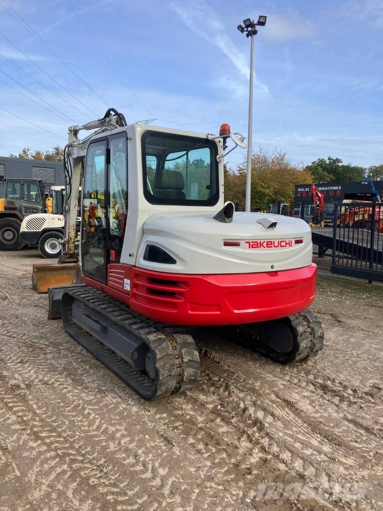 Takeuchi TB290 Midigraafmachines 7t - 12t