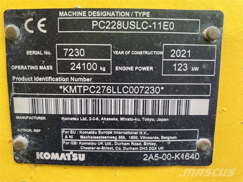 Komatsu PC228USLC-11 Roomikekskavaatorid
