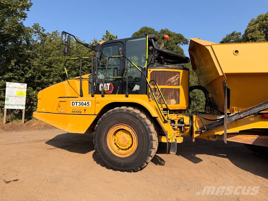 CAT 730 C 30 TON ADT Csuklósdömperek