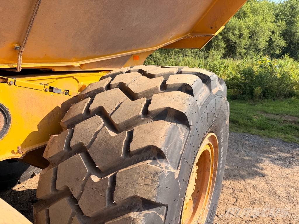 CAT 730 C 30 TON ADT Csuklósdömperek