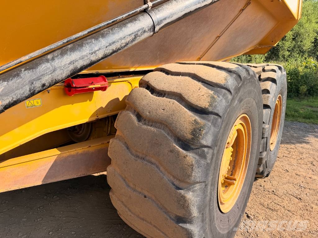 CAT 730 C 30 TON ADT Csuklósdömperek