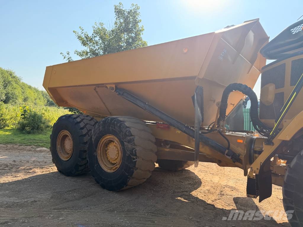 CAT 730 C 30 TON ADT Csuklósdömperek