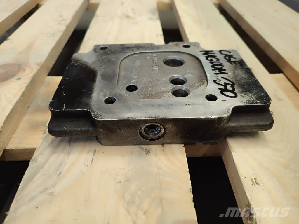 Case IH Valve Plate 87444977 Case 370 Magnum Motorji